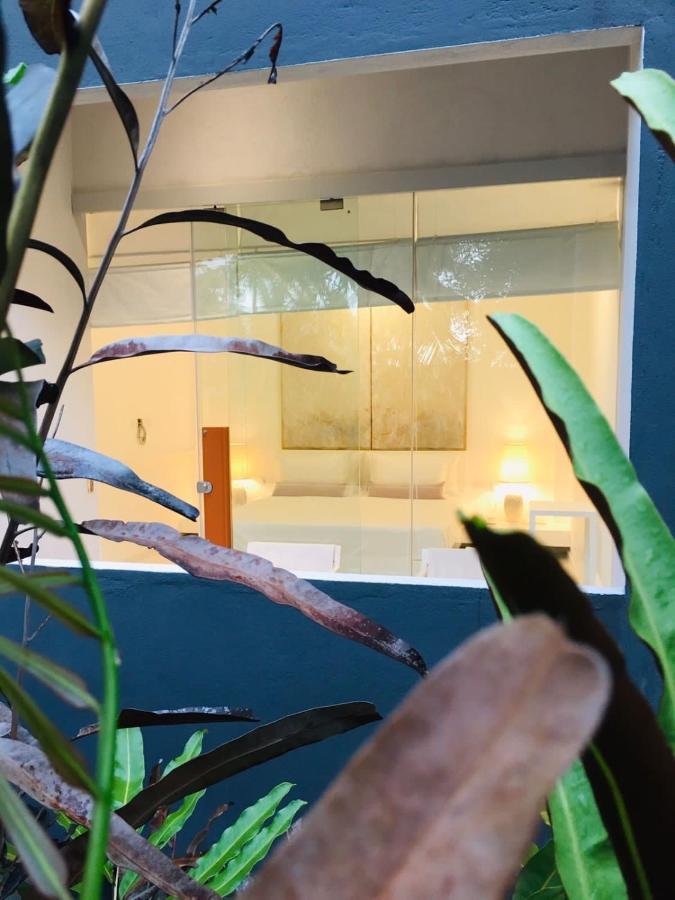 Saffron Robes Living Hotel Хикадува Екстериор снимка