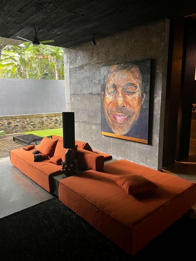 Saffron Robes Living Hotel Хикадува Екстериор снимка